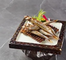 Salt-roasted Pacific saury