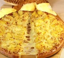 Signature Durian Pizza with Pure Fruit Flesh