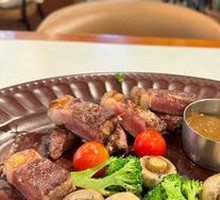 M3 Australian Prime Sirloin Steak