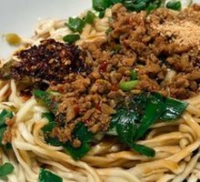 Yunnan Old Braised Noodles