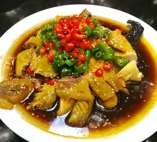 Double Pepper Stir-Fried Chicken