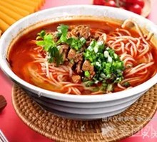 Braised Beef and Thick Rice Noodles