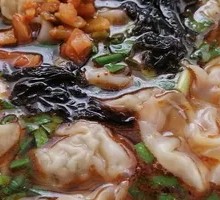Authentic Anhui Spicy Dumplings with Shrimp and Seaweed Soup