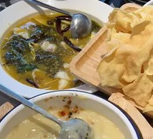 Thin Soybean Powder with Yellow Vermicelli