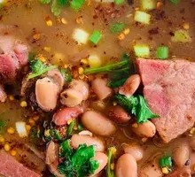 Ham Skin Sour Cabbage Red Bean Soup