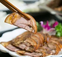 Braised Pork Trotter