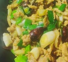 Xuanwei Stir-Fried Pork