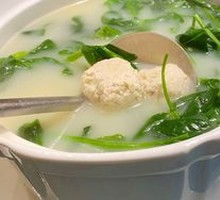 Bean Sprout Meatball Soup