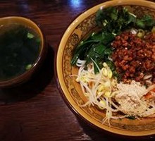 Steamed Rice Noodles from Qujing