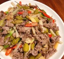 Spicy Wild Pepper Beef