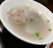 Pork Rib and Radish Soup