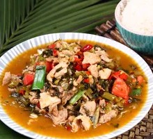 Pickled Vegetable Stir-Fry with Pork and Rice