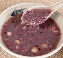 Longan Eight Treasures Porridge