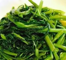 Stir-Fried Water Spinach
