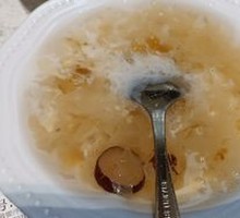 Taojiao, Soapnut Seed, and Snow燕 Stew