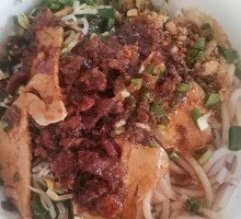 Yunnan-style Braised Rice Noodles