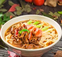 Spicy Pork Intestine Noodles