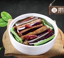 Eggplant Stir-Fried with Green Beans