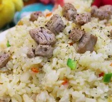Fresh Meat and Potato Stir-Fried Rice