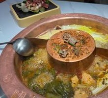 Sour Soup Yinyang Pot