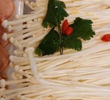 Enoki Mushroom