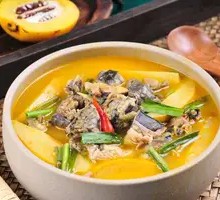 Sour Papaya Chicken Stew