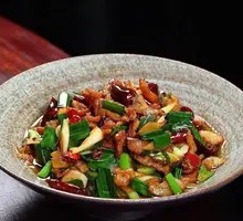 Xuanwei Stir-Fried Pork