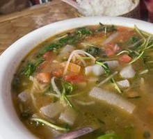 Sour Bamboo Shoots Vegetable Soup