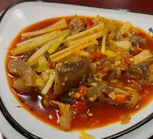 Spicy and Sour Beef Trotter