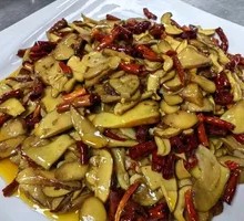 Dried Chili with Hand-Quick Mushroom