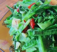 Stir-Fried Lettuce