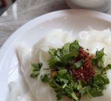 Cold Rice Noodle Rolls