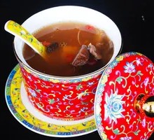 Ginseng and Cistanche Kidney-Nourishing Soup