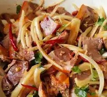 Cold-mixed pig's head meat