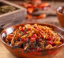 Fresh Chili Spicy Braised Duck Intestines