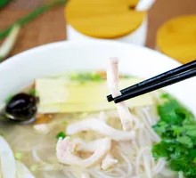 Pork Spinal Meat and Tendon Boiled Rice Noodles