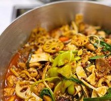 Spicy Chicken with Chili and Radish Root