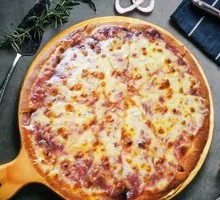 Sweet Purple Yam Pizza