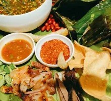 Nem Nướng Platter