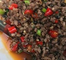 Stir-fried Beef with Garlic Chives Flowers