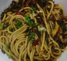 Nanchang Noodle Salad