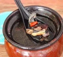 Black Chicken Soup Rice Bowl