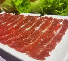 Freshly Sliced Sirloin Tip