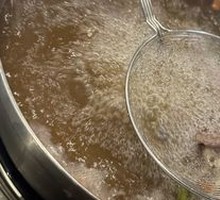Corn and Radish Beef Bone Pot