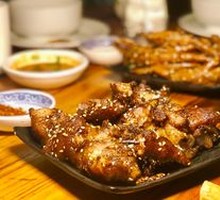 Stewed and Grilled Pig Trotter