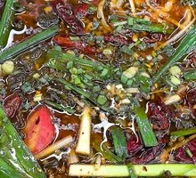 Fragrant Suancai Hot Pot