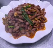 Pickled Vegetable Stir-fried Red Beans