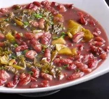 Sour Cabbage and Red Bean Soup