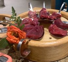 Colorful Tender Beef with Mushrooms