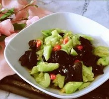 Cucumber and Wood Ear Salad